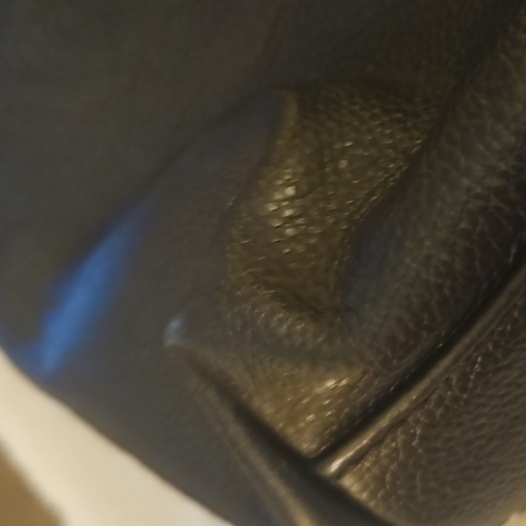 ASPEN Large Black Leather Satchel Crossbody Bag - Picture 15 of 16